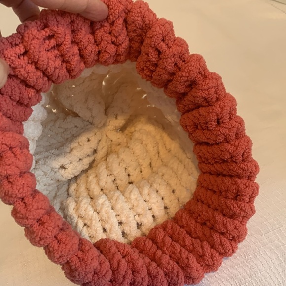 Hand Knit Winter Hat Off White and Pink Women’s or Girls Handmade - Picture 3 of 4